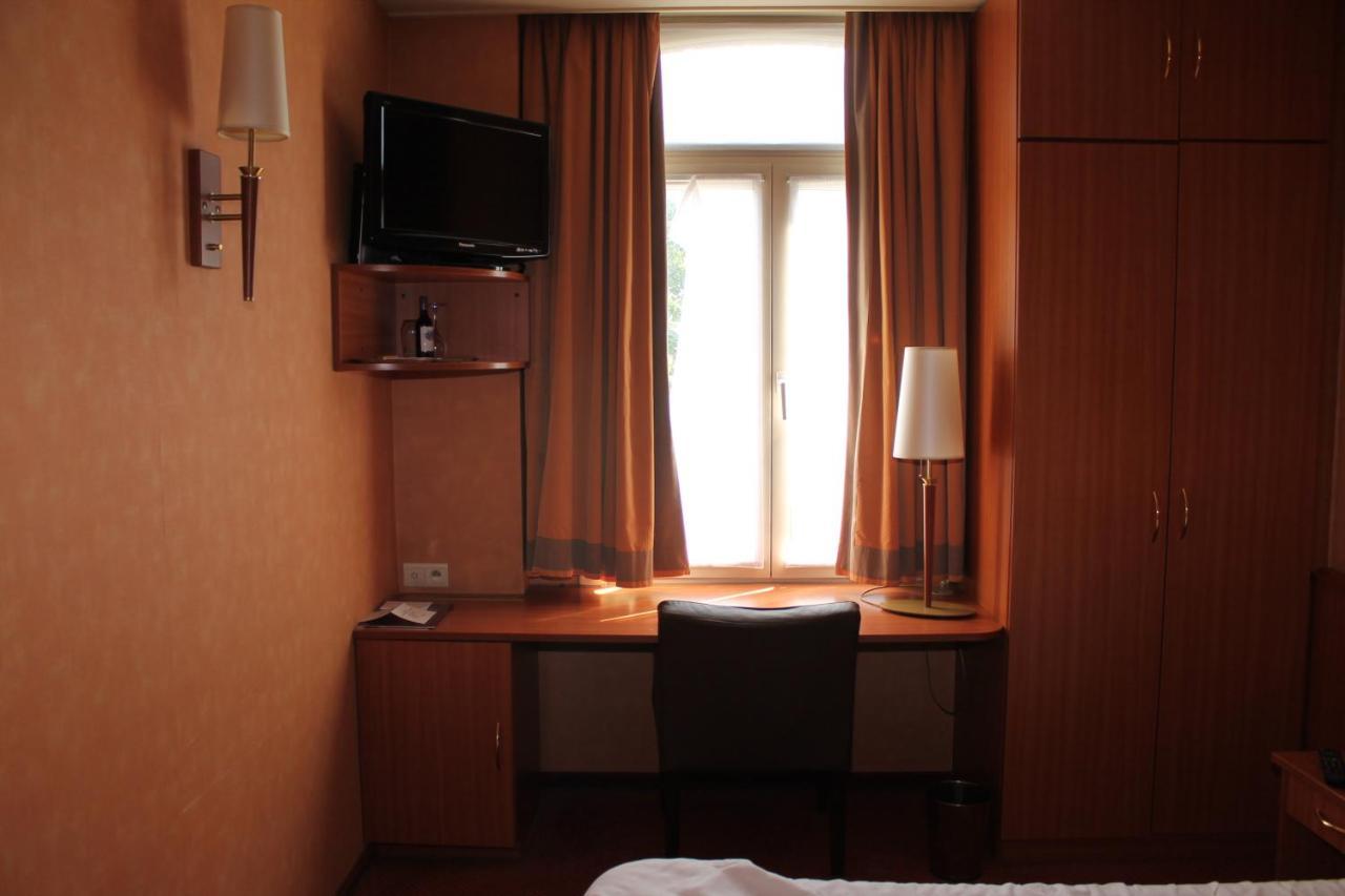 Hotel De Notelaer 보르넴 외부 사진